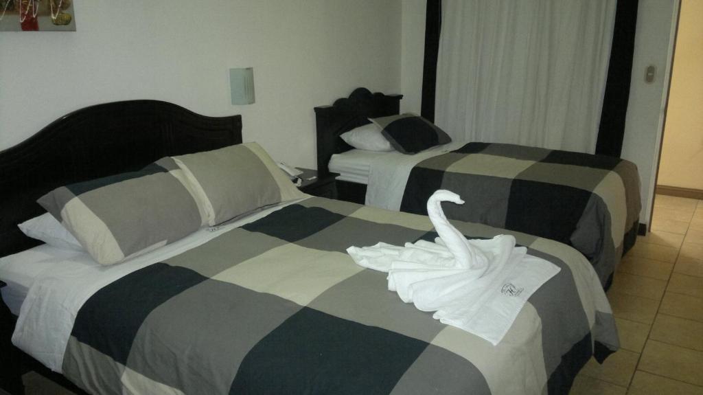 Hotel Eskalima Alajuela Buitenkant foto